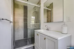 32 Brantwood Pl, Clifton, NJ 07013 - Photo 7