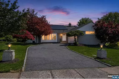 32 Brantwood Place, Clifton, NJ 07013 - Photo 1