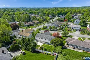 32 Brantwood Pl, Clifton, NJ 07013 - Photo 33