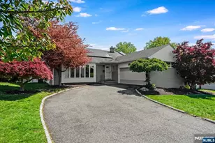 32 Brantwood Pl, Clifton, NJ 07013 - Photo 41