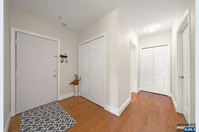 250 The Promenade, Edgewater, NJ 07020 - Photo 15