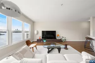 250 The Promenade, Edgewater, NJ 07020 - Photo 7