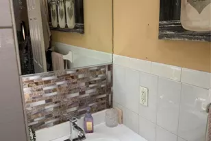 408 7th Street B, Palisades Park, NJ 07650 - Photo 11