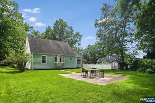 111 Jackson Ave, Wayne, NJ 07470 - Photo 27