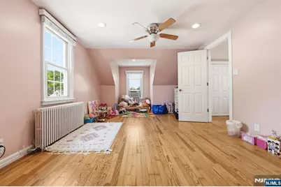 319 E Madison Avenue, Dumont, NJ 07628 - Photo 17