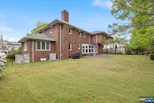 535 Summit, Englewood Cliffs, NJ 07632 - Photo 33