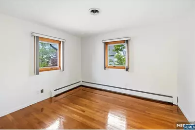 535 Summit, Englewood Cliffs, NJ 07632 - Photo 19