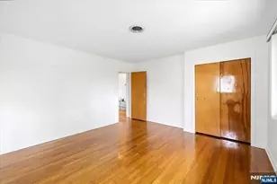 535 Summit, Englewood Cliffs, NJ 07632 - Photo 15