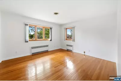 535 Summit, Englewood Cliffs, NJ 07632 - Photo 15