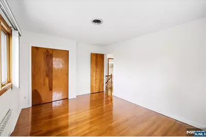 535 Summit, Englewood Cliffs, NJ 07632 - Photo 23