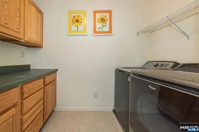 91 Roseland Avenue C4 #C4, Caldwell, NJ 07006 - Photo 21