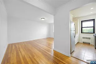 2335 Hudson Terrace D6, Fort Lee, NJ 07024 - Photo 5