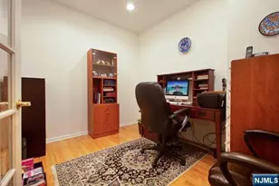 47 Mulberry Ct, Paramus, NJ 07652 - Photo 21