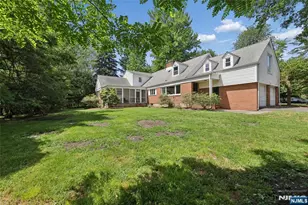 1271 Alicia Ave, Teaneck Township, NJ 07666 - Photo 49