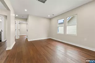 218 Ampere Pkwy, Bloomfield, NJ 07003 - Photo 21