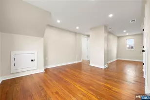 218 Ampere Pkwy, Bloomfield, NJ 07003 - Photo 31