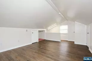 68 Mohawk Ave 2nd Fl, Hawthorne, NJ 07506 - Photo 15