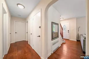 553 Ray Ave, Ridgefield, NJ 07657 - Photo 11