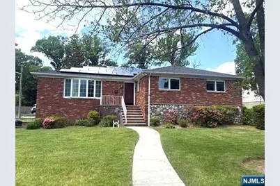 34 Marjorie Terrace, Englewood Cliffs, NJ 07632 - Photo 1