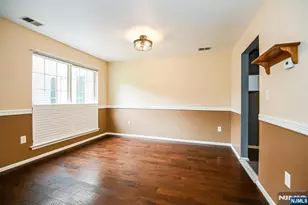 1030 Cumberland Ct 1030, Mahwah, NJ 07430 - Photo 3