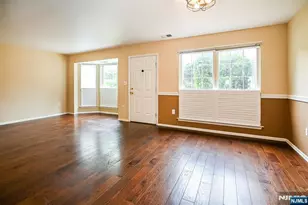 1030 Cumberland Ct 1030, Mahwah, NJ 07430 - Photo 9