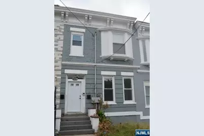 108 Peabody Place, Newark, NJ 07104 - Photo 1