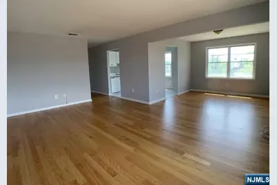 18 Prospect Street 4 #4, Palisades Park, NJ 07650 - Photo 3