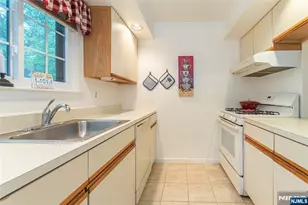 309 Mark Twain Way, Mahwah, NJ 07430 - Photo 11