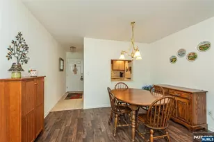309 Mark Twain Way, Mahwah, NJ 07430 - Photo 9