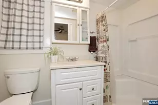 121 Wilmuth St, Mahwah, NJ 07430 - Photo 17