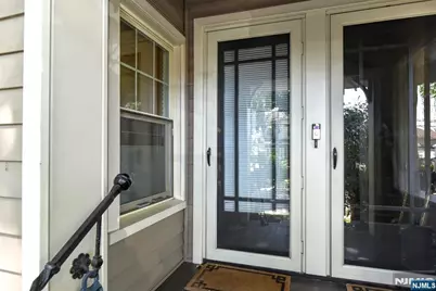 220 Feronia Way 1st Floor #1st Floor, Rutherford, NJ 07070 - Photo 3