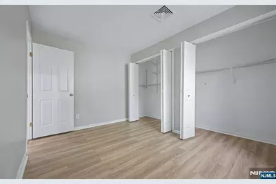 22 Flynn Place, Wayne, NJ 07470 - Photo 7