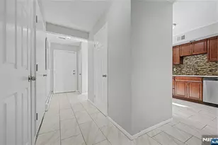 22 Flynn Pl, Wayne, NJ 07470 - Photo 13