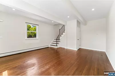 42 Ridgewood Avenue, Paramus, NJ 07652 - Photo 11