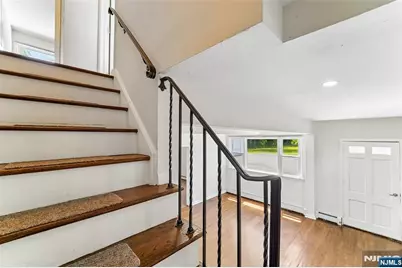 42 Ridgewood Avenue, Paramus, NJ 07652 - Photo 13