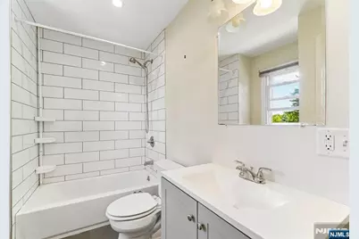 42 Ridgewood Avenue, Paramus, NJ 07652 - Photo 15