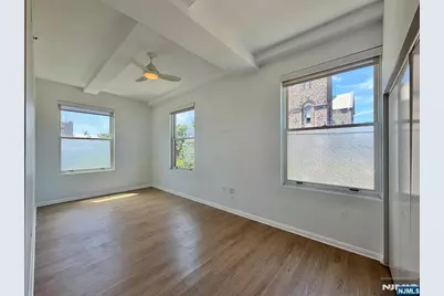2000 West Street, Union City, NJ 07087 - Photo 23