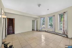366 7th Ave, Newark, NJ 07107 - Photo 7