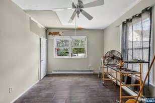 366 7th Ave, Newark, NJ 07107 - Photo 17