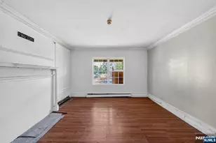 366 7th Ave, Newark, NJ 07107 - Photo 15