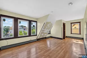 366 7th Ave, Newark, NJ 07107 - Photo 33