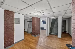 366 7th Ave, Newark, NJ 07107 - Photo 41