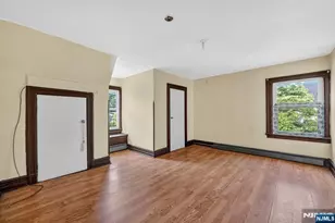 366 7th Ave, Newark, NJ 07107 - Photo 39