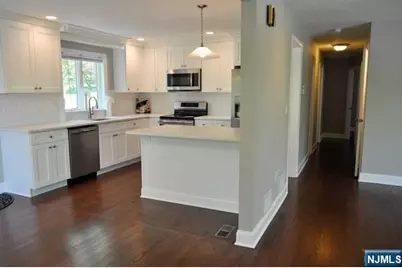 176 Yawpo Avenue, Oakland, NJ 07436 - Photo 9