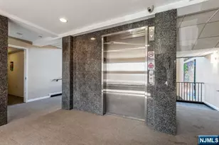 17 Meadow Road 401, Rutherford, NJ 07070 - Photo 27