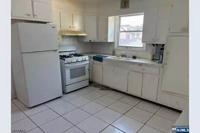 106-108 Smith Street, Newark, NJ 07106 - Photo 21