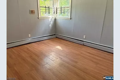 106-108 Smith Street, Newark, NJ 07106 - Photo 27