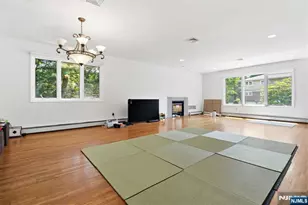 123 Hickory B, Tenafly, NJ 07670 - Photo 7