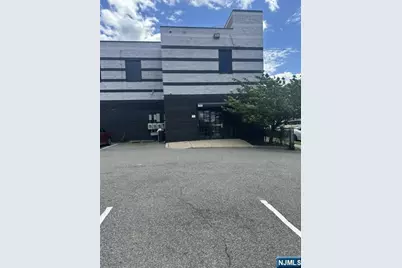 715 Broadway 3 #3, Paterson, NJ 07514 - Photo 1