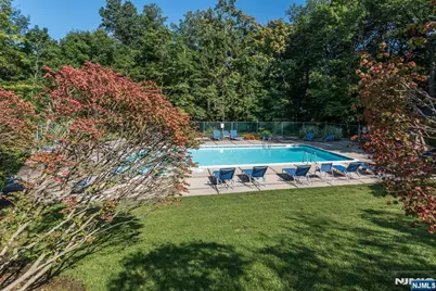 2111 Hilltop Road, Mahwah, NJ 07430 - Photo 17